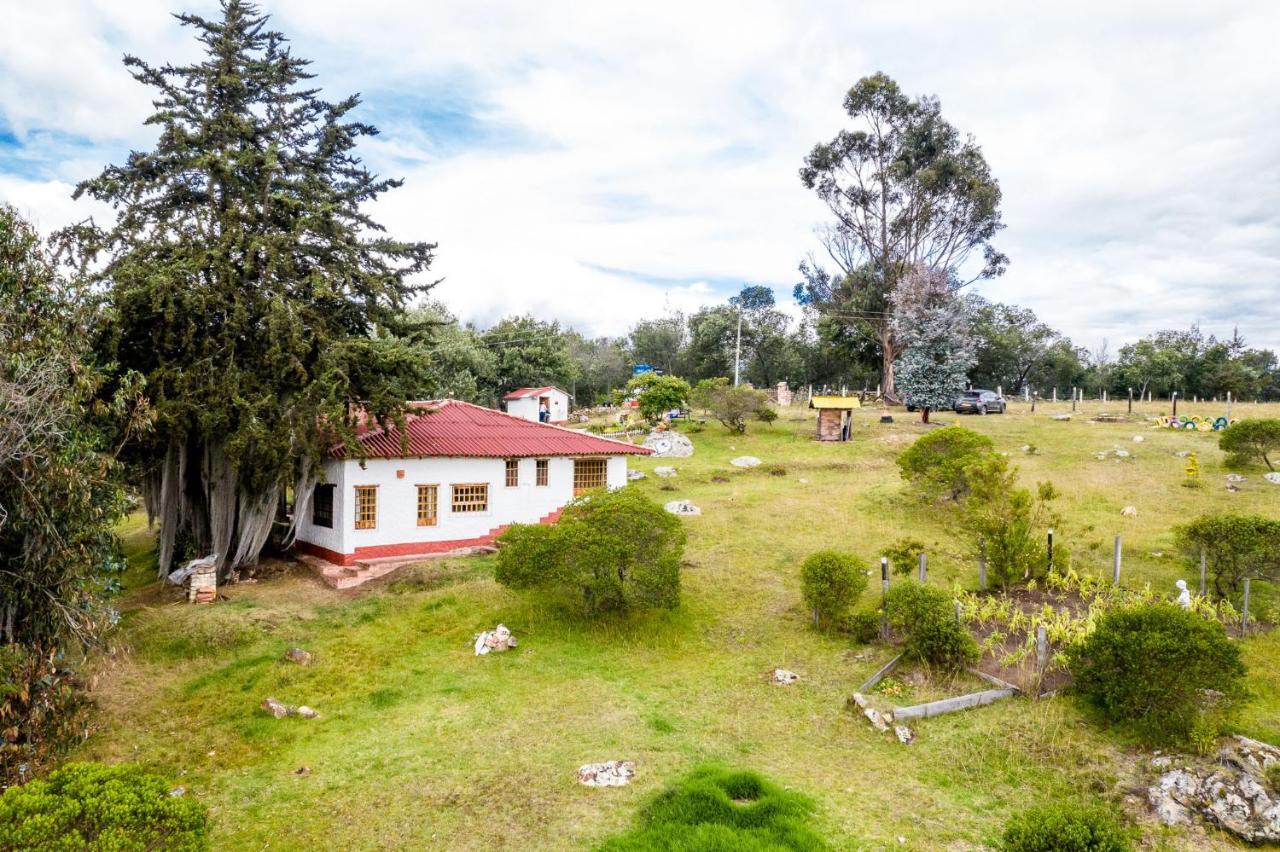 Finca El Pedregal Guatavita Villa Esterno foto